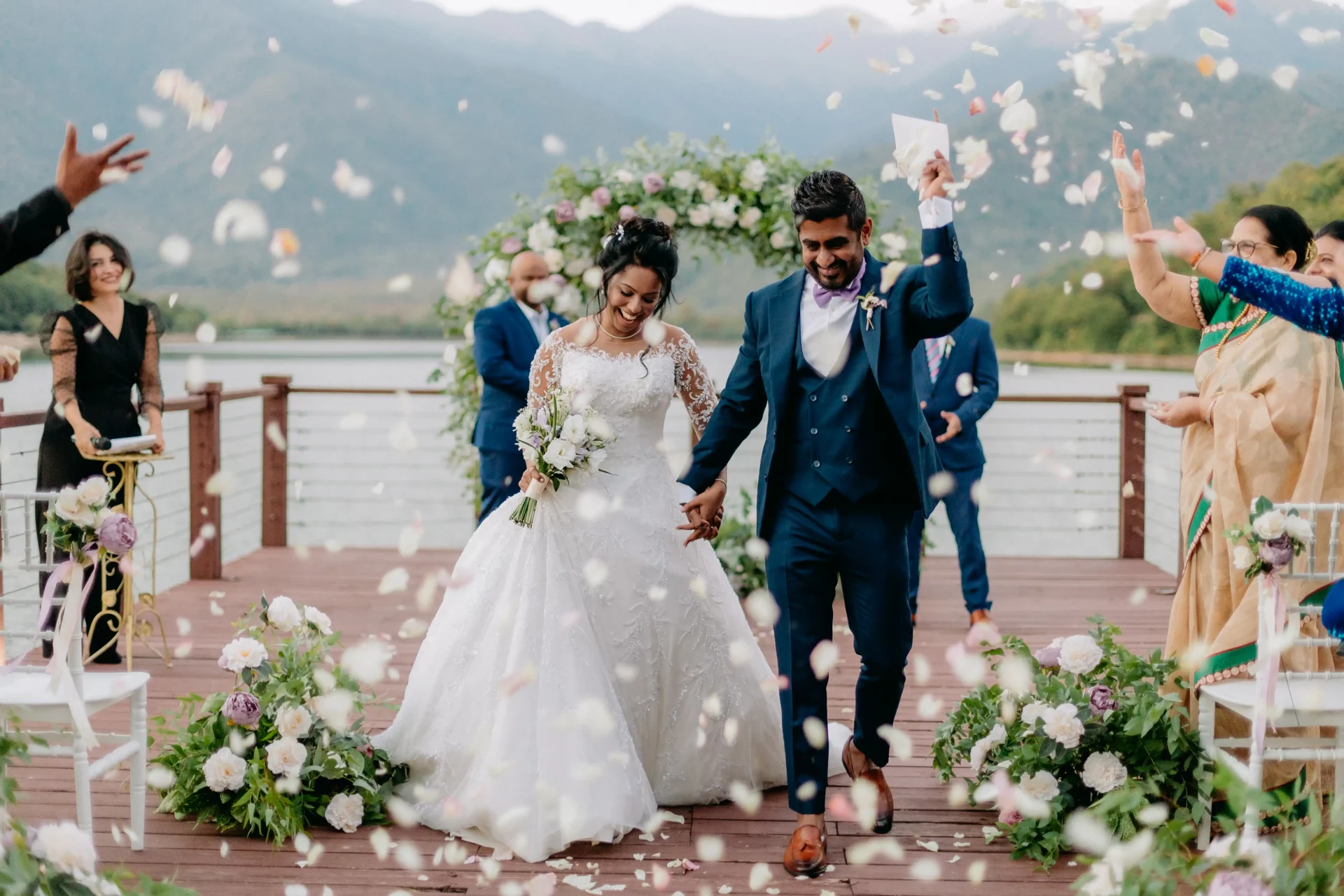 Свадьба на озере в Грузии
