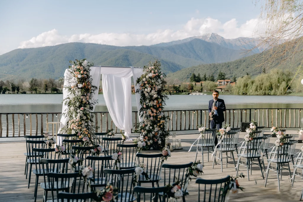 Свадьба в Lopota Lake в Грузии европейский стиль